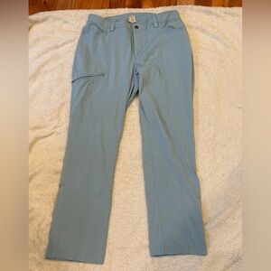 Duluth Trading Co Women's Breezeshooter Slim Leg Convertible Pants